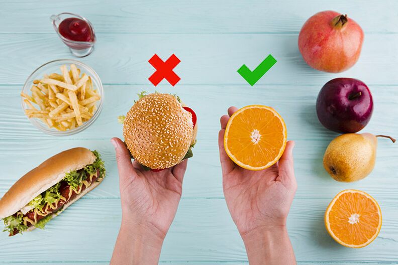 Pour perdre du poids, les collations de la restauration rapide sont remplacées par des fruits