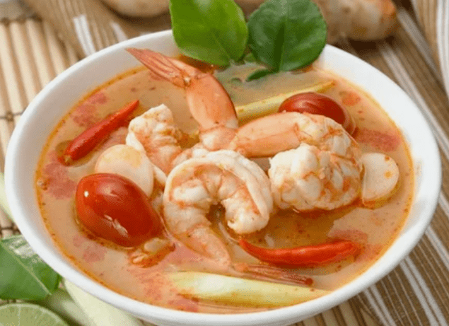Soup Yam Tone avec des crevettes